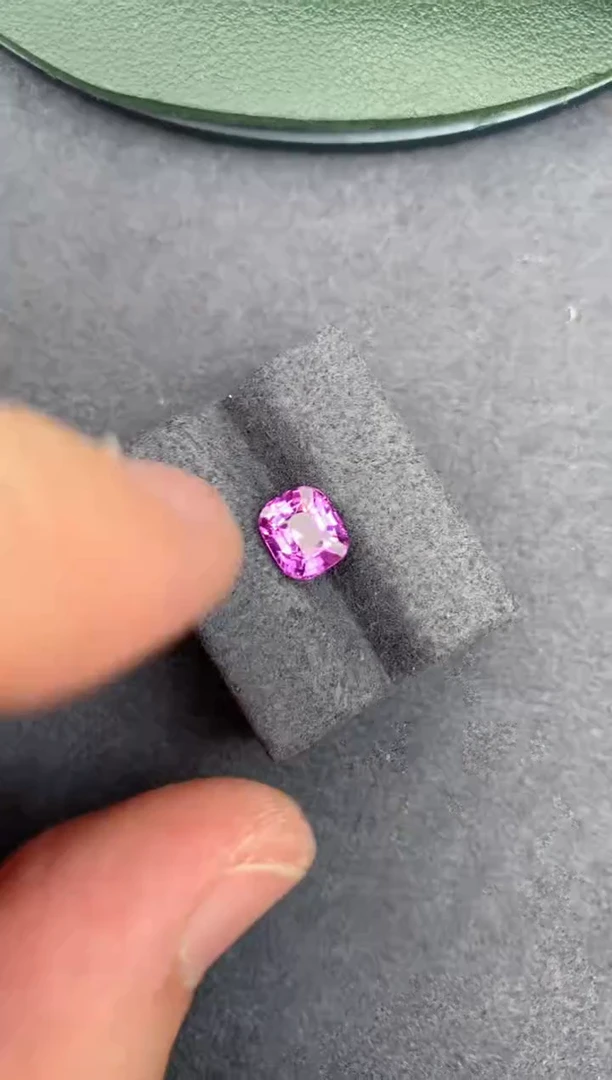 【闪购商品】彩色蓝宝石裸石未镶嵌2ct紫蓝宝