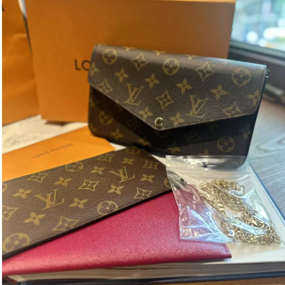 95新 LV LV 老花三合一/H0014557