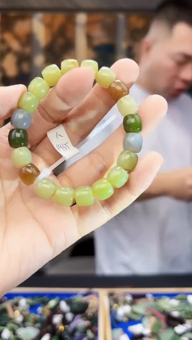 和田玉未镶嵌挂件拍一发一多样性发货