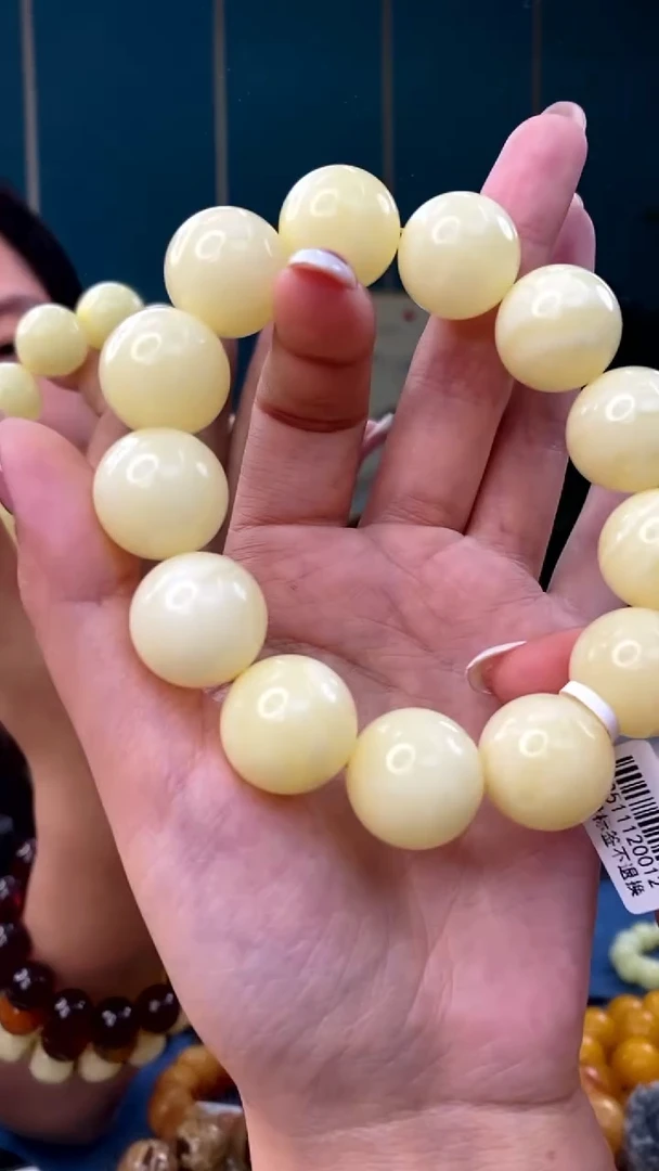 裸石琥珀未镶嵌11/30多样性发其一106