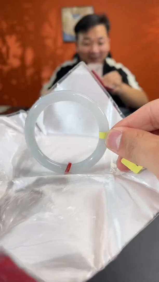 未镶嵌手镯翡翠50