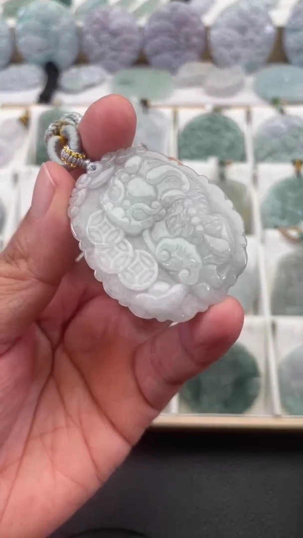 颈饰未镶嵌翡翠天然缅甸翡翠A货353