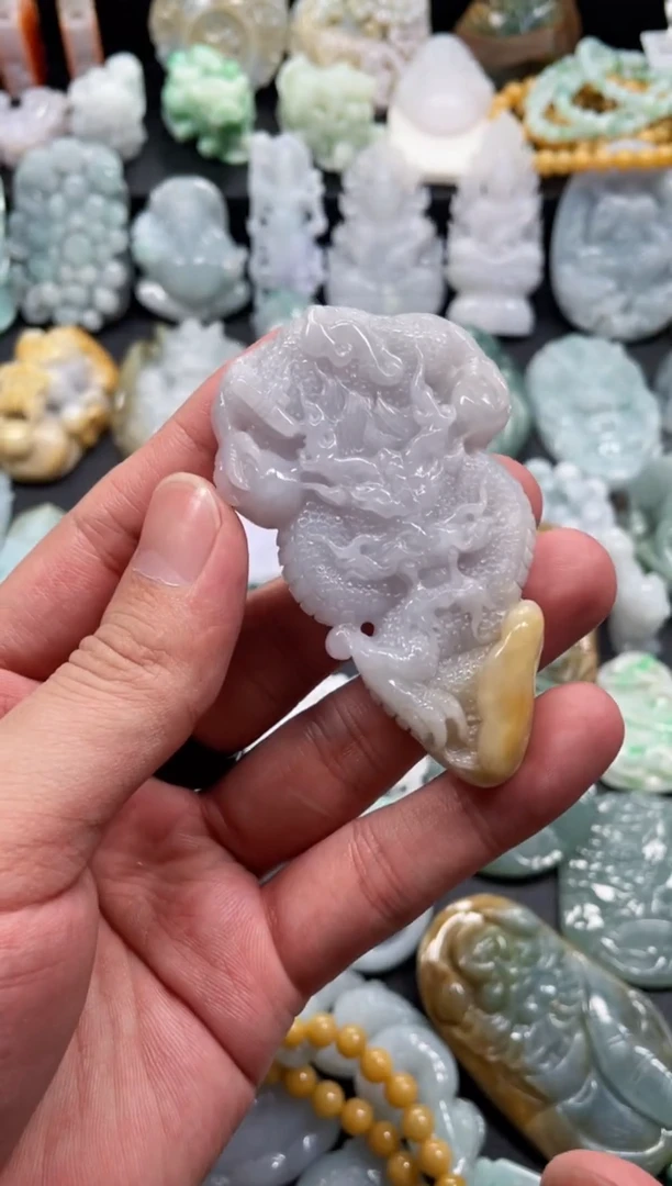 翡翠未镶嵌颈饰天然翡翠a货