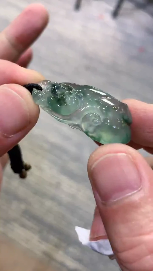 颈饰未镶嵌翡翠天然A货翡翠