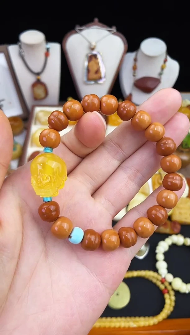 琥珀未镶嵌珠宝奇石柒月