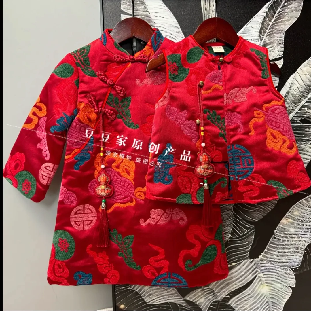 女单八宝葫芦民族风儿童马甲加厚旗袍裙冬季中国风拜年服女童红色
