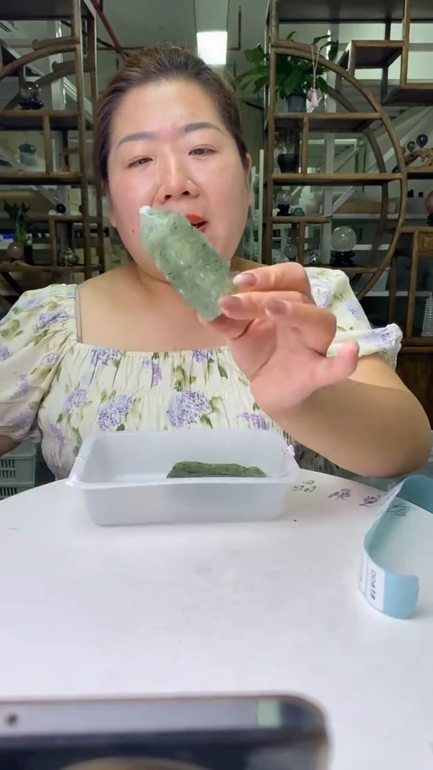 葡萄石未镶嵌柱子葡萄石柱子D618多样性发其一
