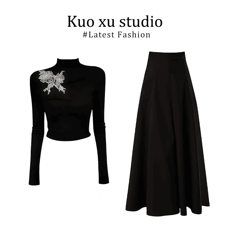 时尚穿搭女士秋季高领长袖显瘦百搭小众上衣褶皱设计感韩系半身裙