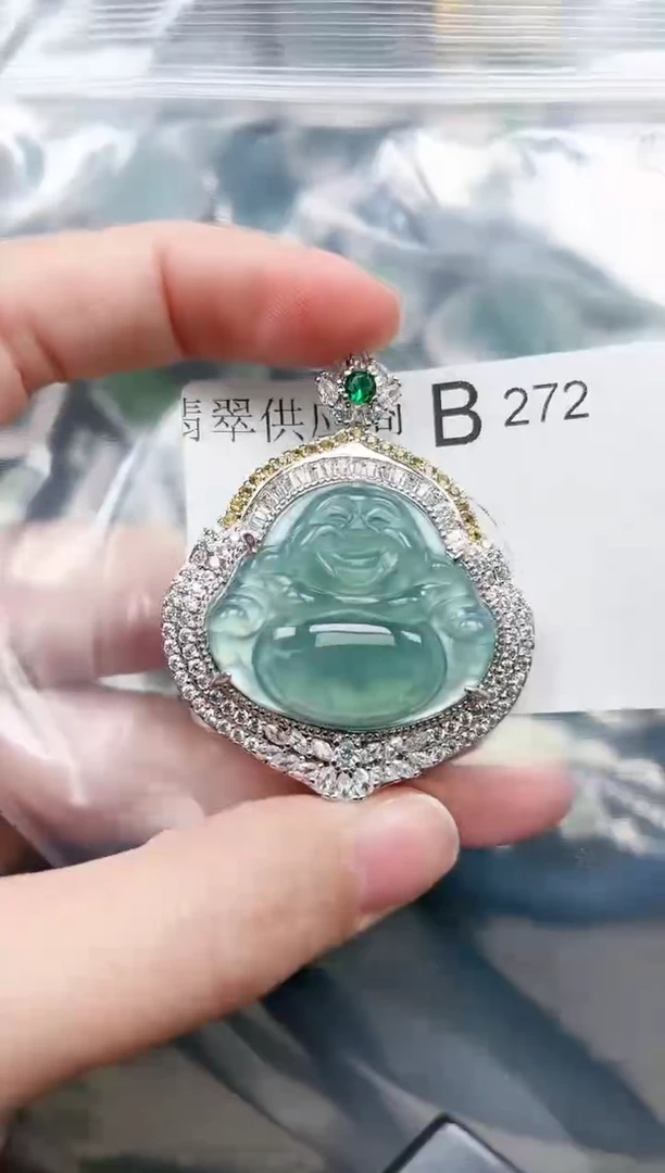 【闪购商品】翡翠颈饰未镶嵌272赠皮绳
