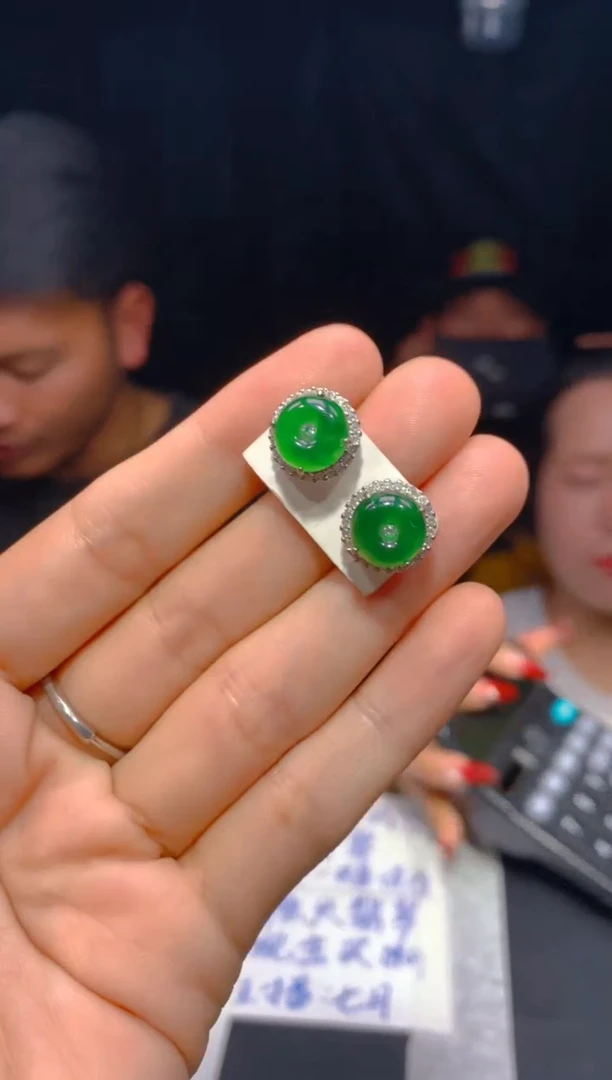 【闪购商品】定制翡翠未镶嵌66多样性发货（发其一）