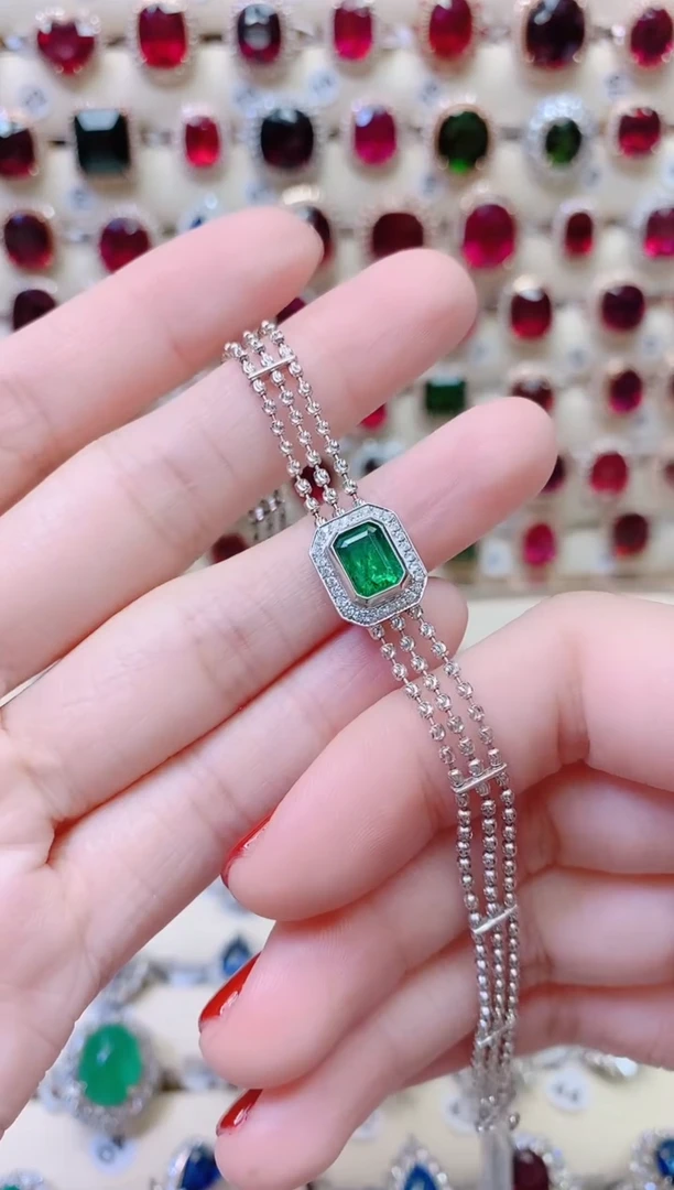 18K金镶嵌18K金手链祖母绿溜*溜1