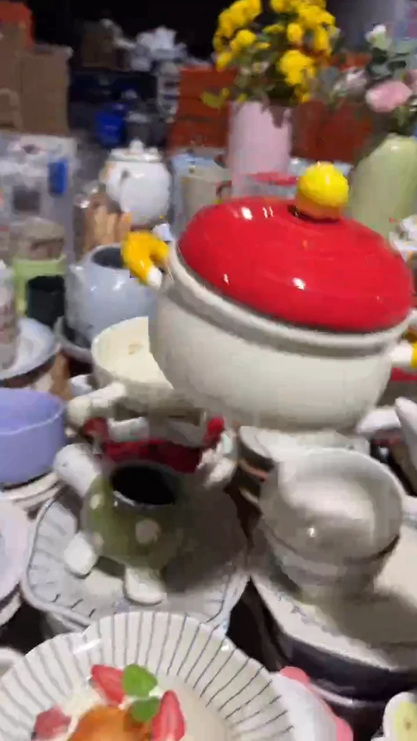 陶瓷胖胖带盖碗微瑕 凑满20元包邮