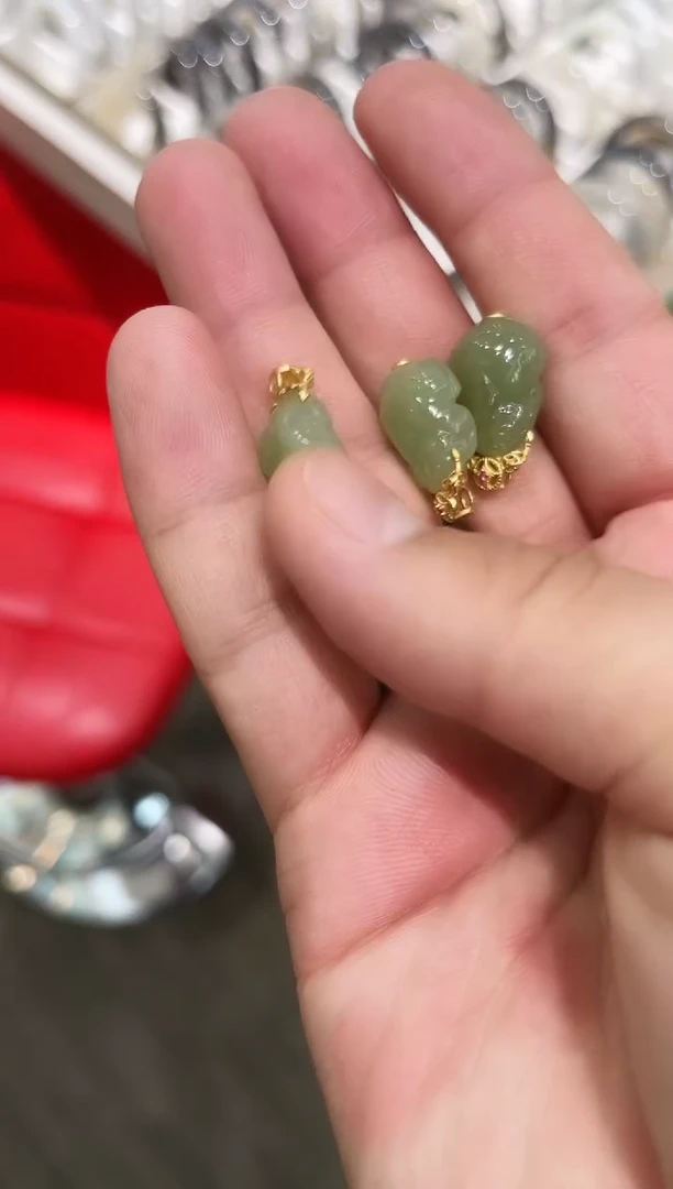 颈饰未镶嵌和田玉小艾多样性发货拍一发一