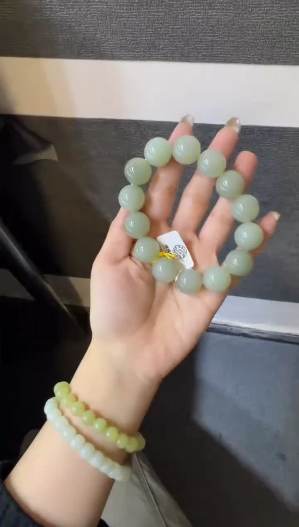 未镶嵌手串和田玉且末近矿高清白手串（产地直发）