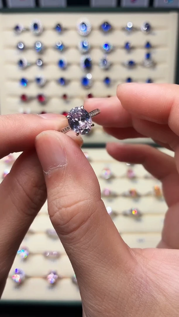 银S925镶嵌戒指绿柱石（摩根石）1888