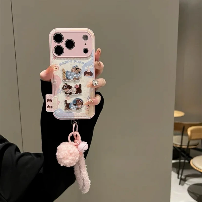 粉底皮纹三只狗狗适用苹果17promax手机壳iPhone16pro手绳15新14