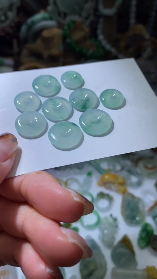 【闪购商品】定制翡翠未镶嵌翡翠扣子