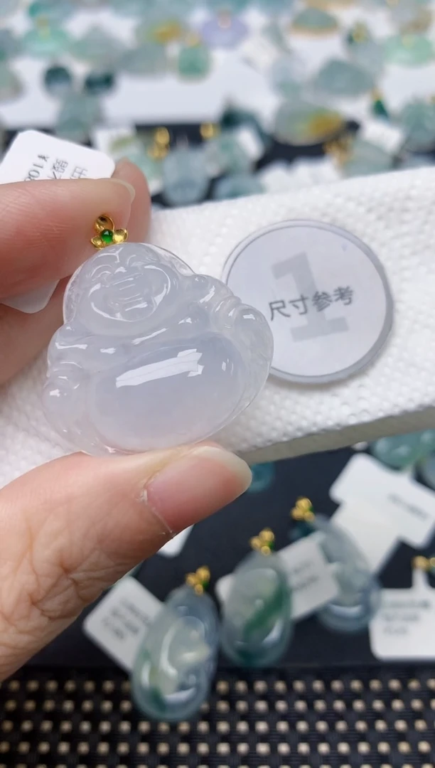颈饰18K金镶嵌翡翠天然缅甸A货翡翠