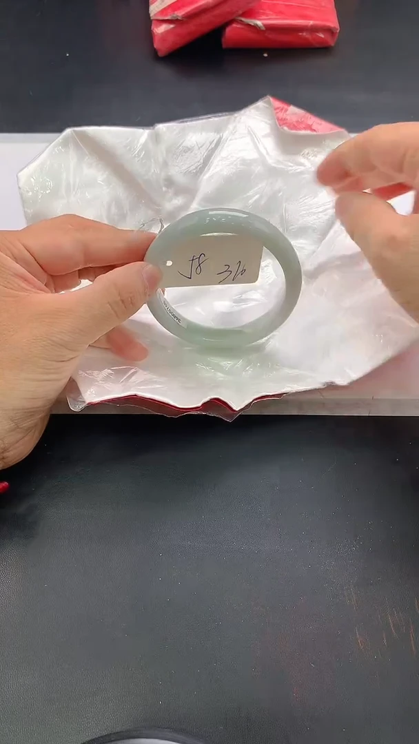 翡翠手镯未镶嵌149