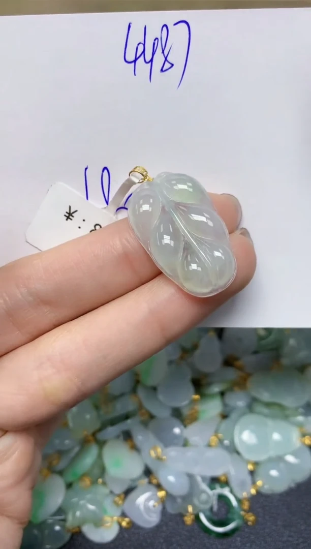 【闪购商品】翡翠颈饰18K金镶嵌天然翡翠A货