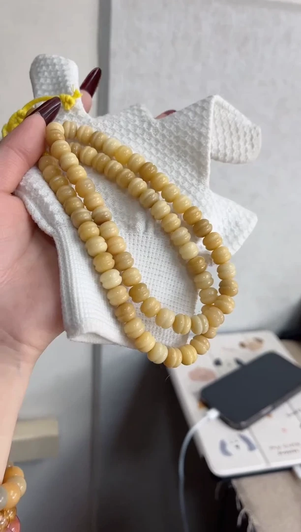 【闪购商品】菩提根/象牙果手串干磨凹堡8*9mm手持E26