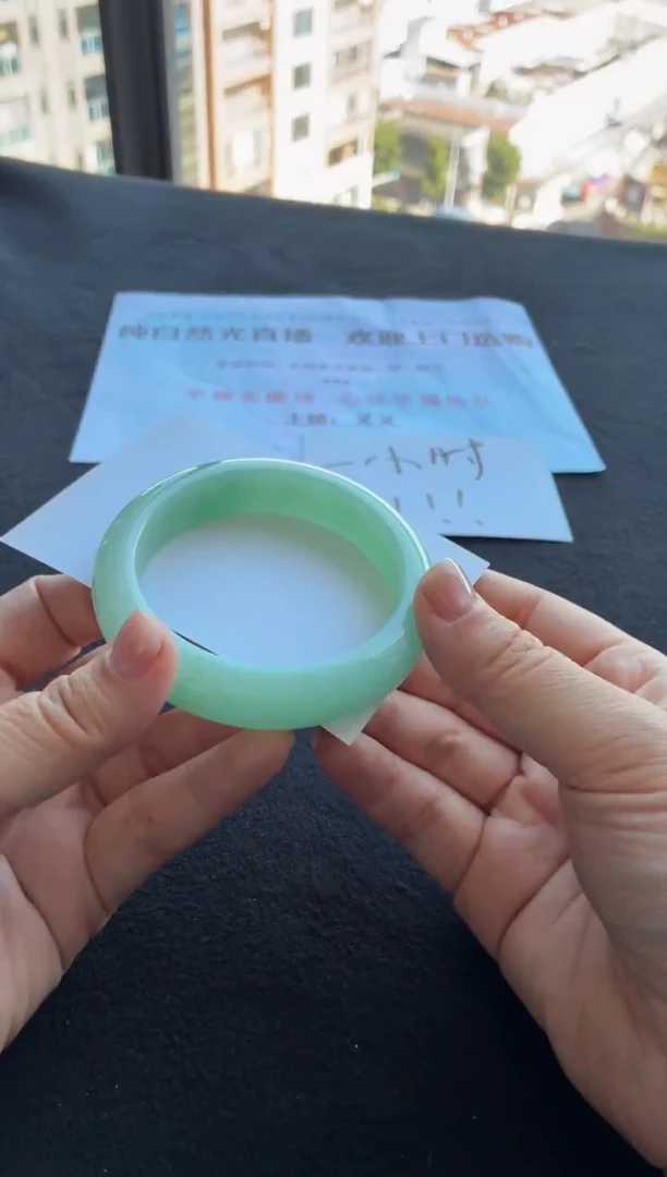未镶嵌手镯翡翠买断价XW23016720