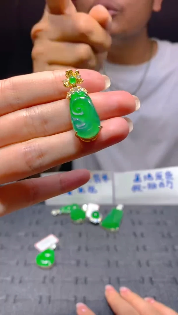 未镶嵌定制翡翠64多样性发货（发其一）