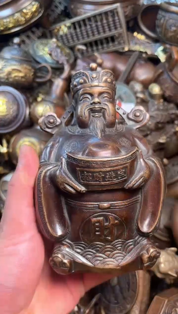 精美铜器点击下单