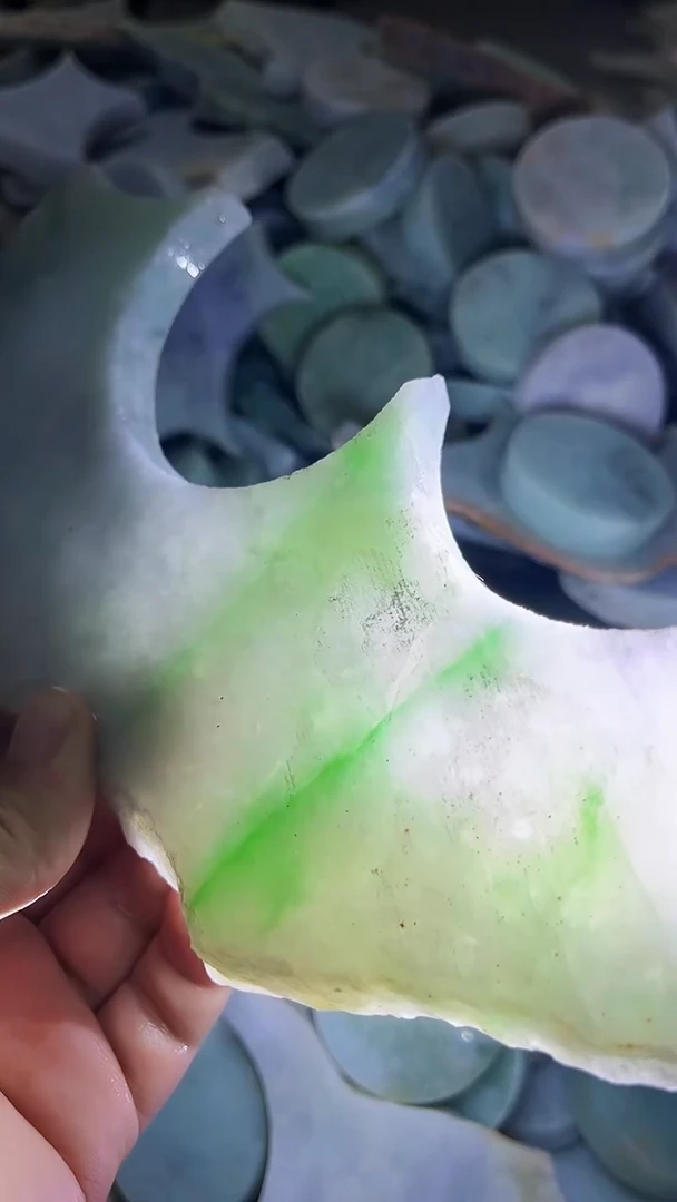 【闪购商品】翡翠挂件未镶嵌A货康壹238