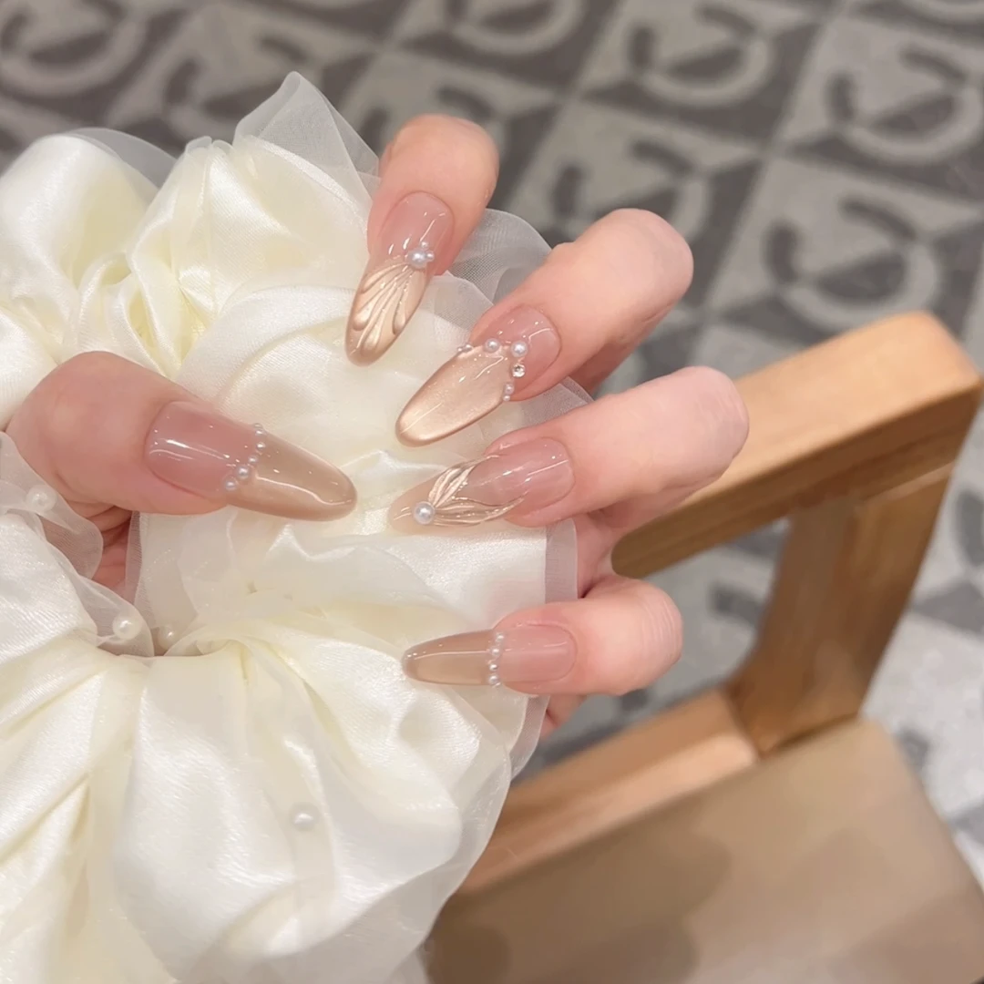 【锦鲤】秋冬新款高品质纯手工穿戴甲闪钻轻奢气质假指甲光疗美