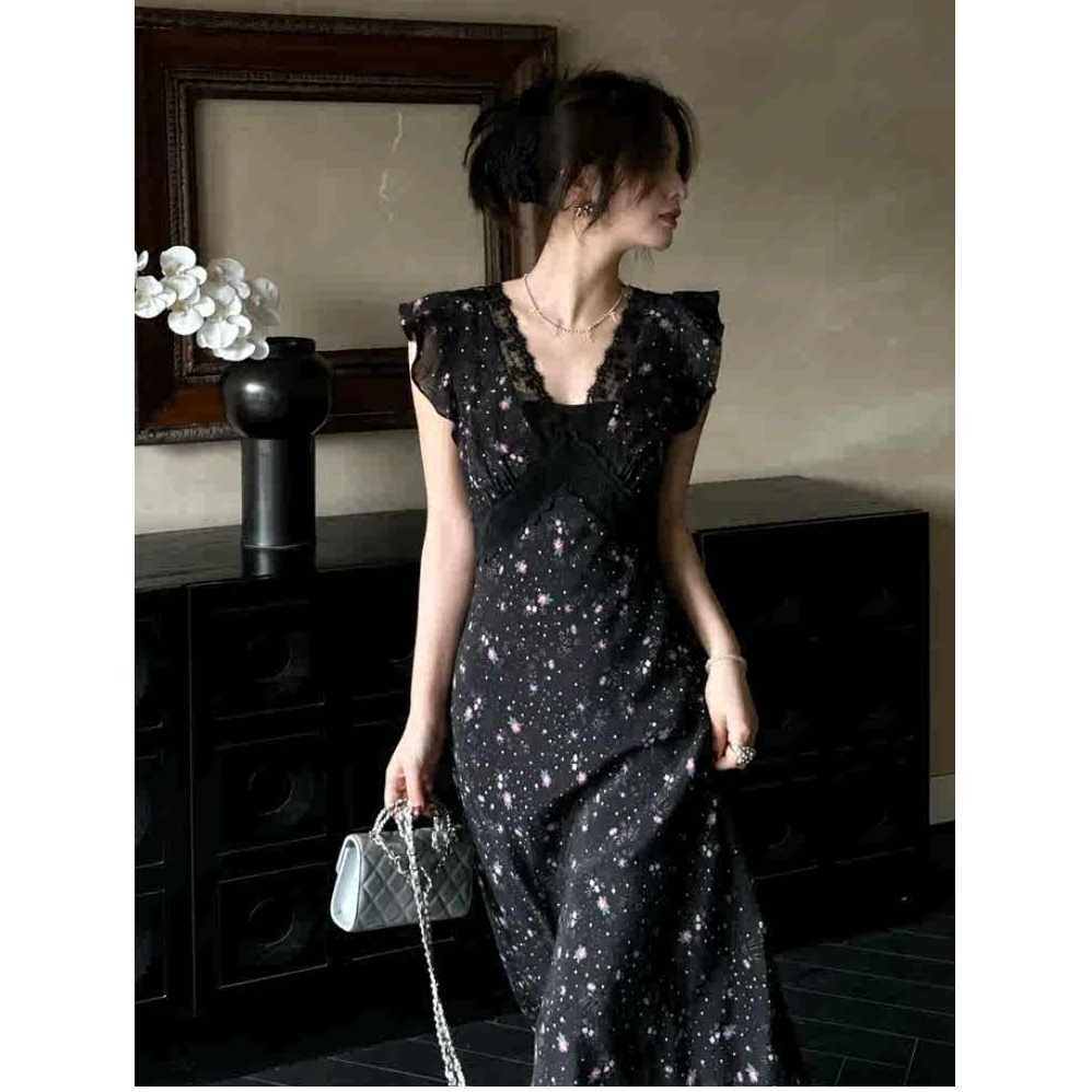 轻奢时髦蕾丝拼接碎花连衣裙女2025夏季法式气质独特漂亮掐腰长裙