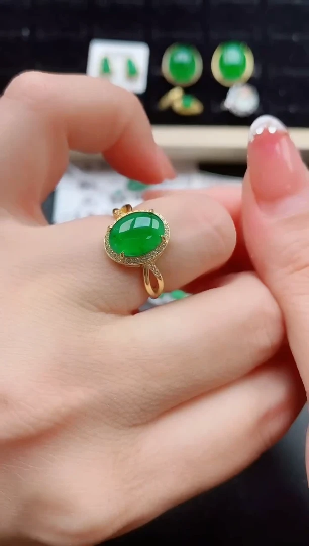 【闪购商品】翡翠戒指银S925镶嵌12121