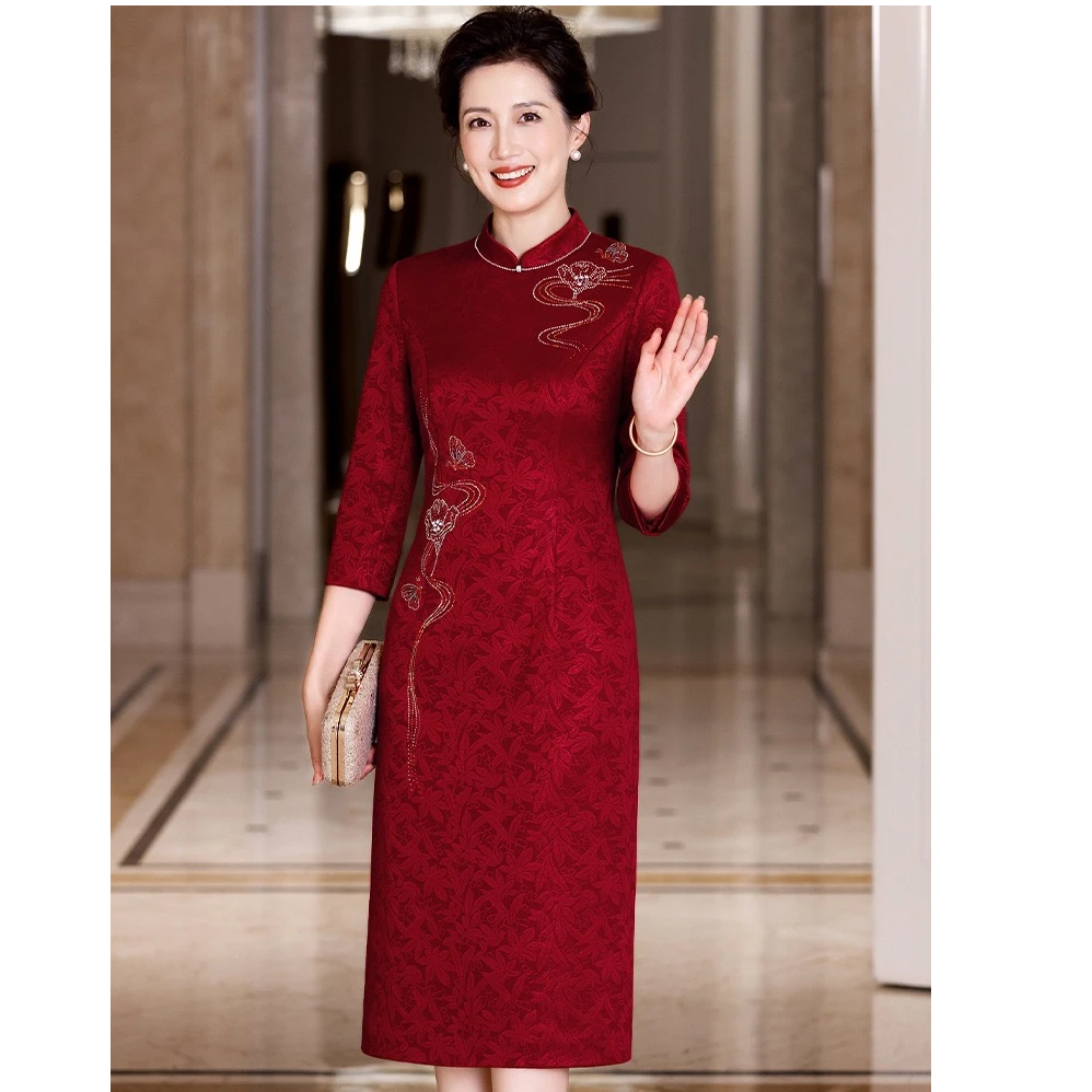 2025秋冬喜婆婆旗袍裙不开叉大码喜妈妈婚宴礼服裙修身显瘦Z