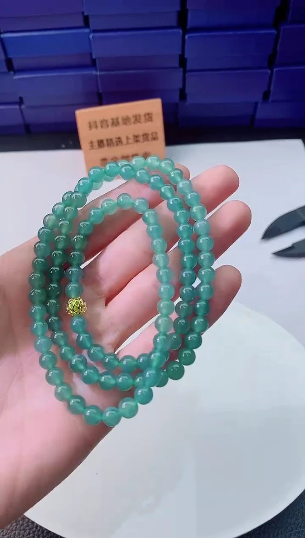 翡翠未镶嵌颈饰1111111111