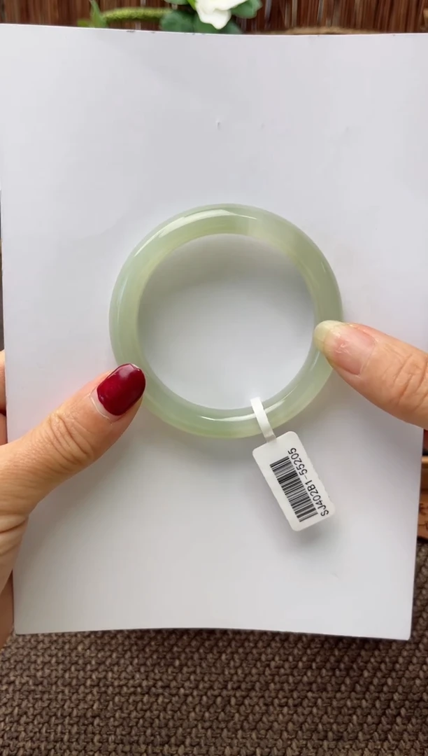 未镶嵌手镯和田玉55