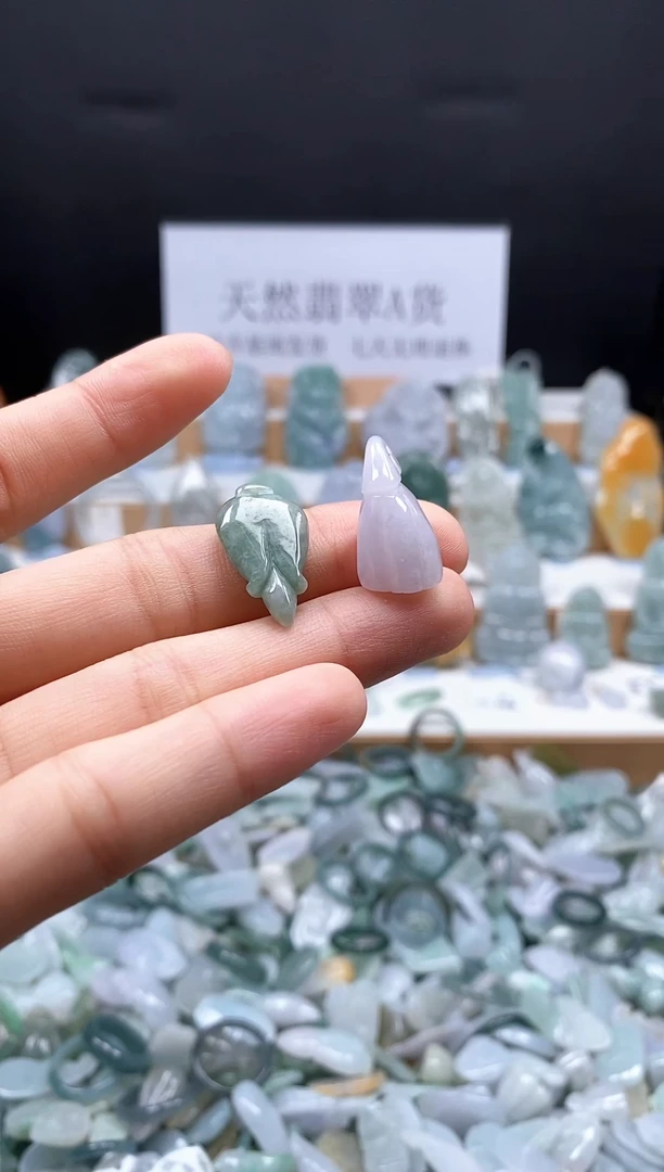 翡翠未镶嵌吊坠(不含链)211兰花 莲蓬