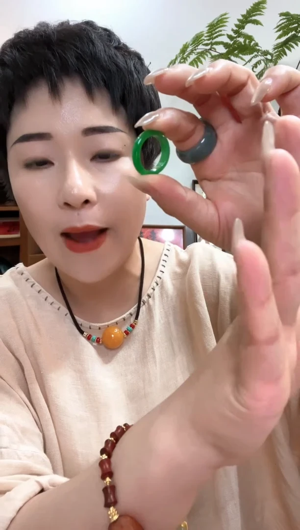 翡翠戒指未镶嵌527