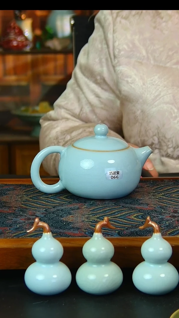 瓷片天青西施微瑕