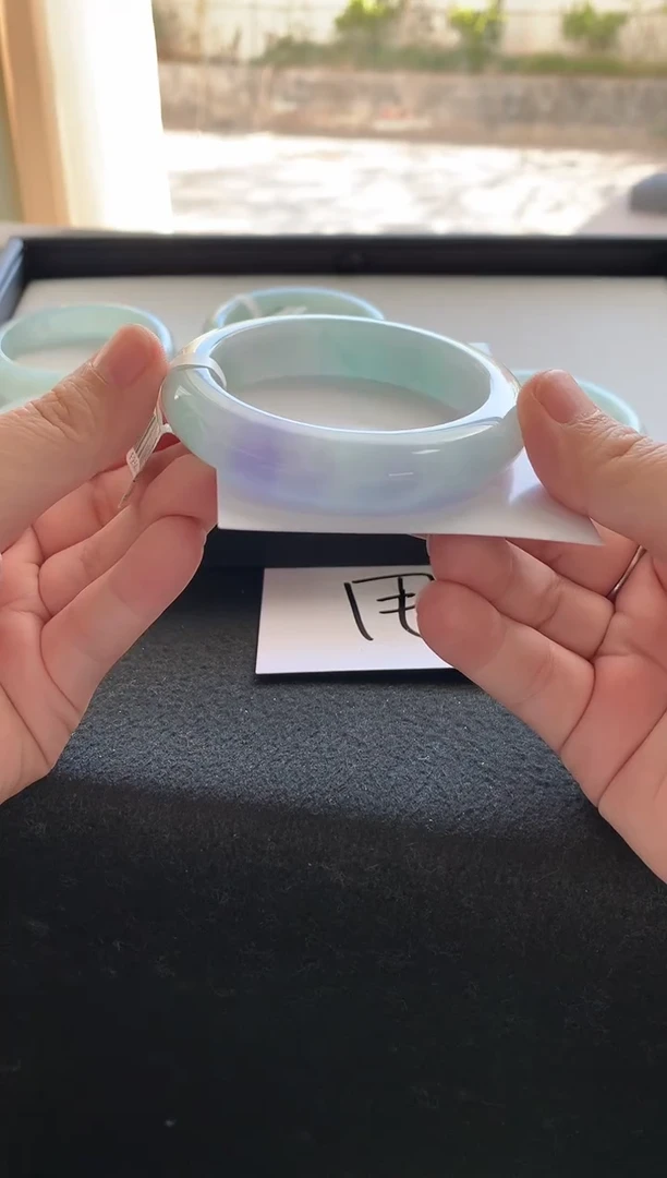 未镶嵌手镯翡翠56.3正圈Y2033买断