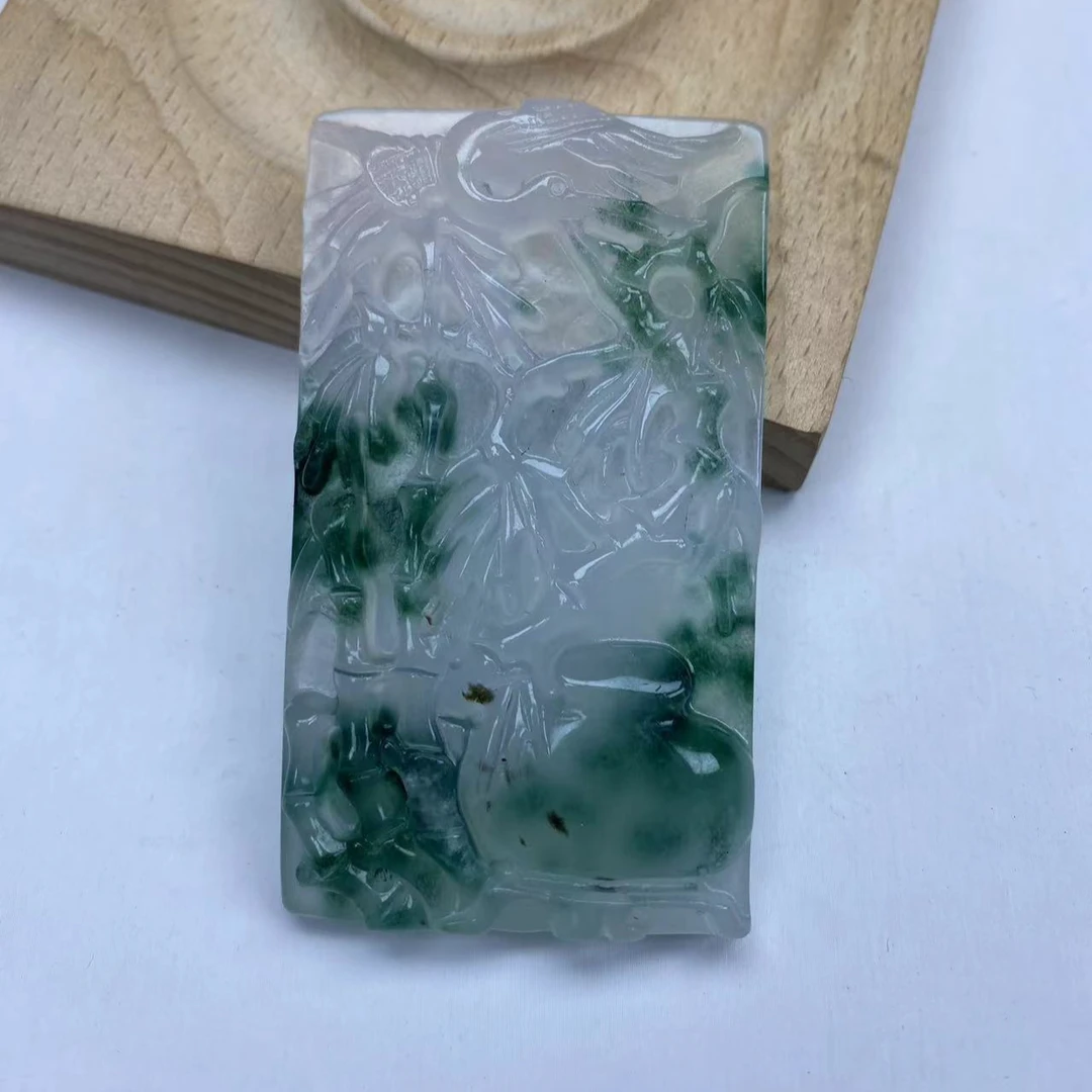 N113乌鸡花吊坠经典精品时尚气质百搭情侣多样性发一