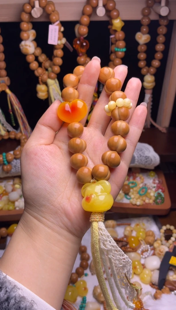 吊坠猴头核桃福利熊头三通手持