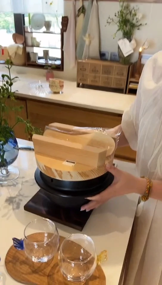 茶道摆件饭釜黑色土锅沙棘木盖子7042
