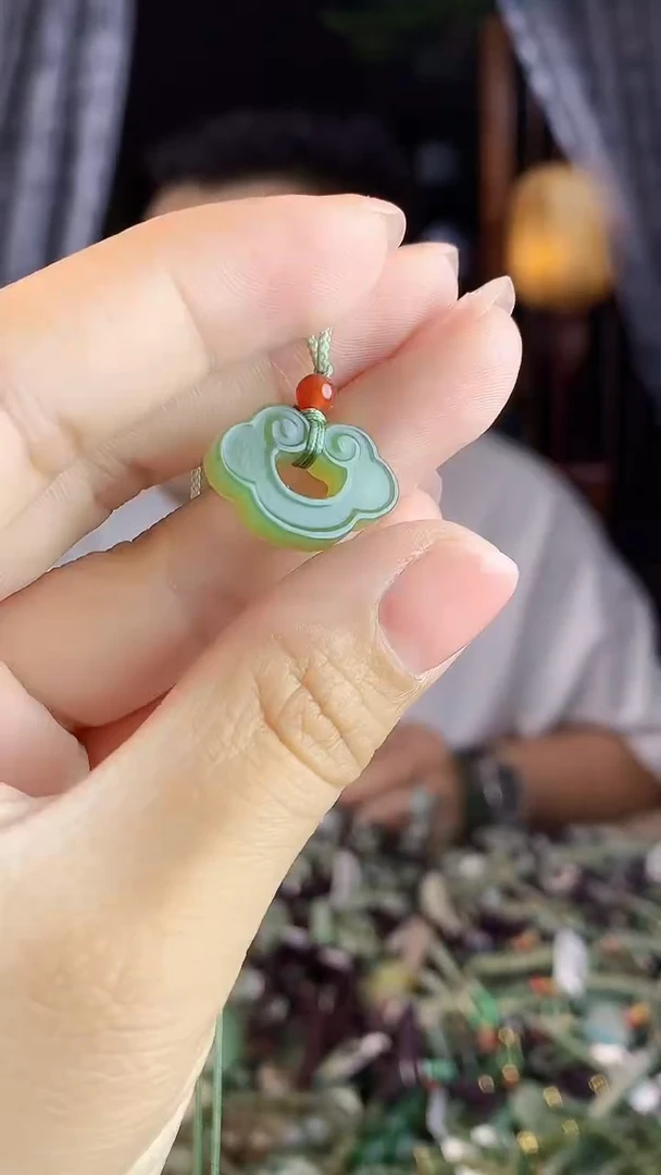 和田玉未镶嵌挂件多样性发货拍一发一