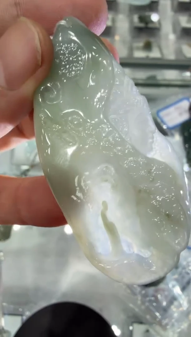 未镶嵌挂件翡翠A货翡翠孤品国雕谢林工