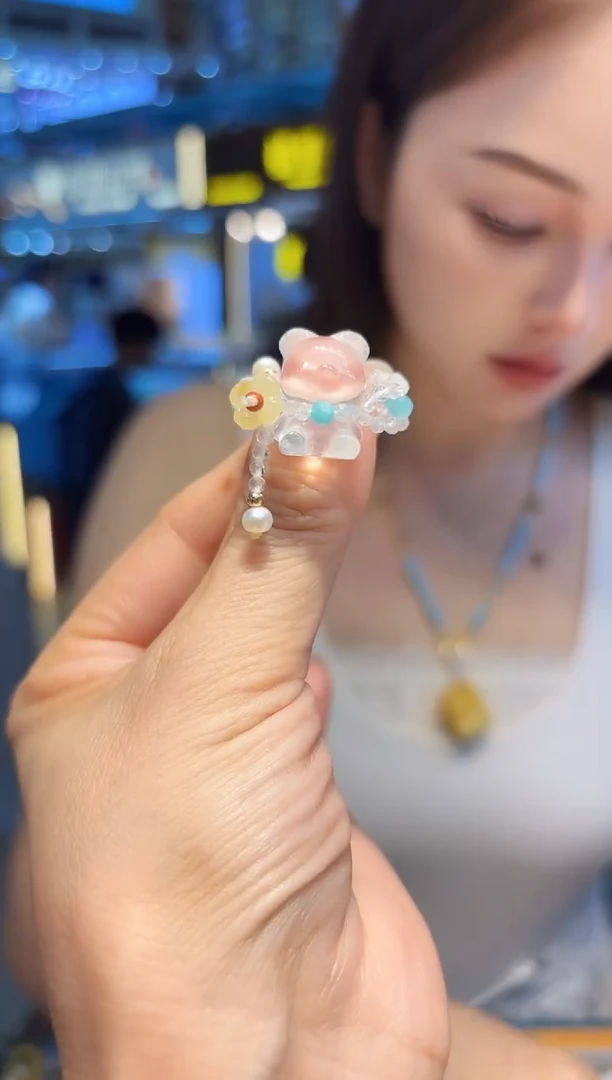 琥珀未镶嵌戒指  琥珀【  戒指  】多样性发一