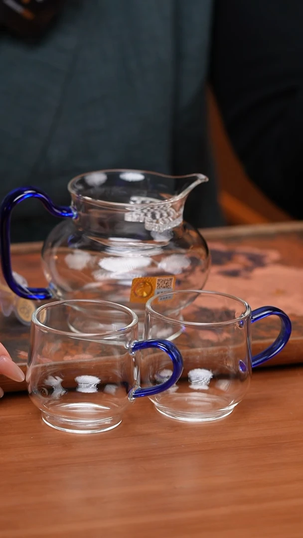 【闪购商品】禾器熠然月牙茶海浅蓝+璃享水月杯浅蓝2入
