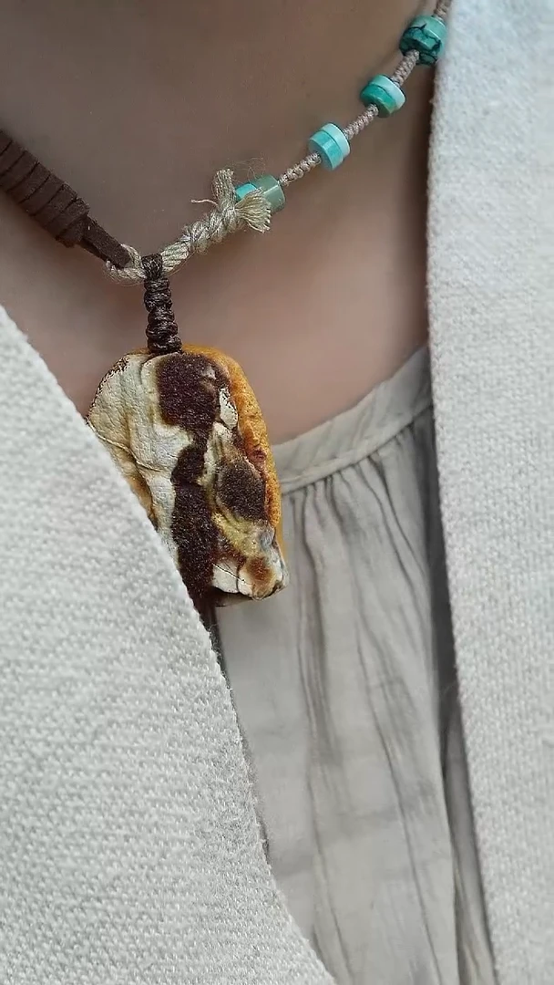 【闪购商品】琥珀裸石未镶嵌原石