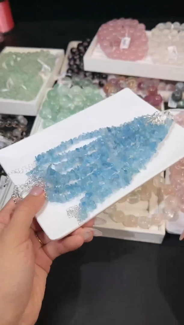 水晶手链未镶嵌多样性发一海蓝宝手链