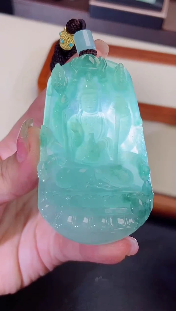 颈饰未镶嵌翡翠 缅甸天然翡翠