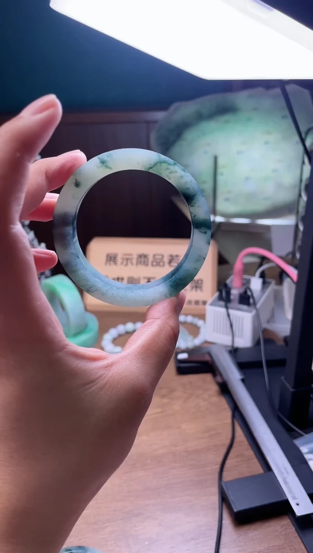 【闪购商品】定制翡翠手镯未镶嵌定制